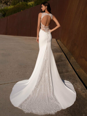 Pronovias